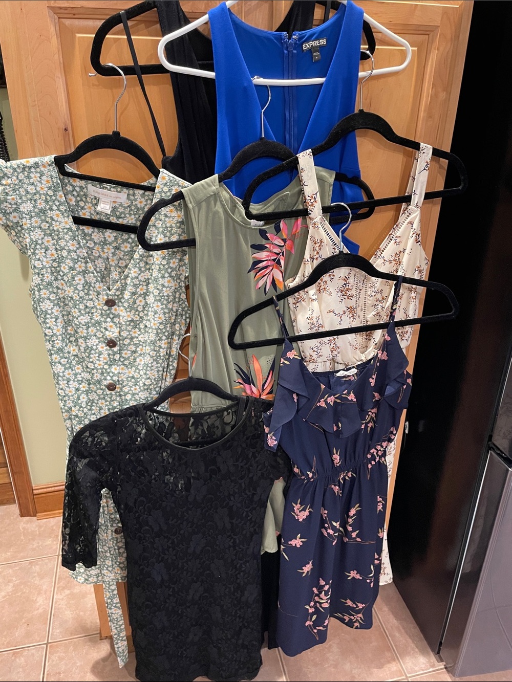 Dress Bundle XS - 7 dresses - all like new condition
